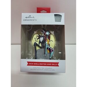 Hallmark Nightmare Before Christmas Jack & Sally On Tombstone Ornament New